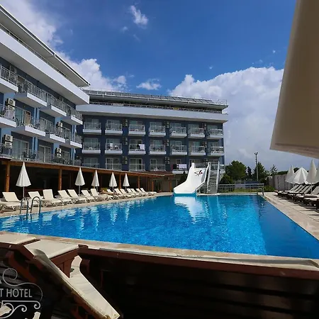 Asel Goynuk (Kemer)